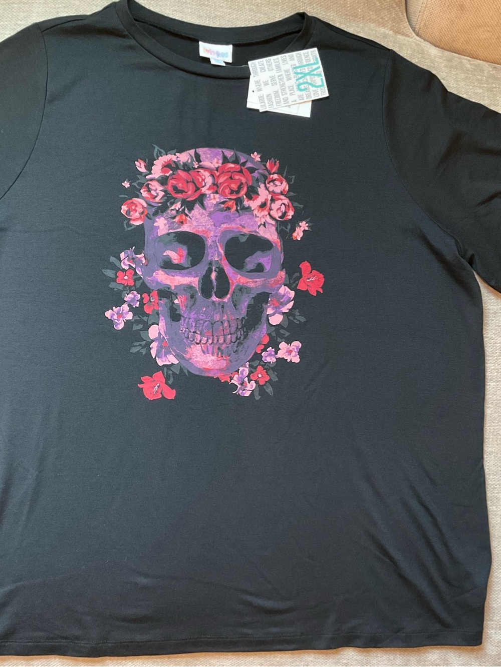 Black Skull Floral Graphic Tee - Stylish Women’s Casual Shirt